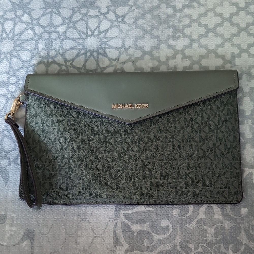 Michael Kors Olive Green Wristlet